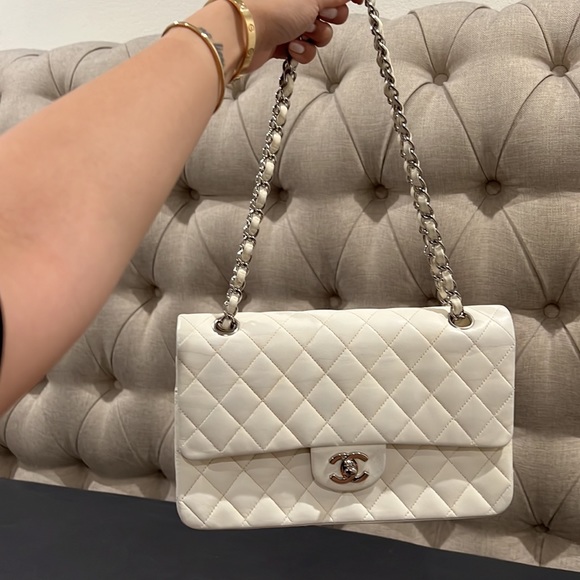 Chanel White Medium SHW Double Classic Flap in Lambskin - Picture 6 of 17